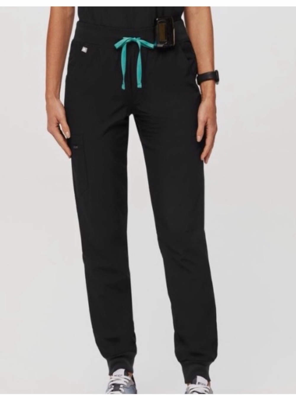 Figs Women’s Black FreeX Lined Zamora Jogger Scrub Pants XS/TALL